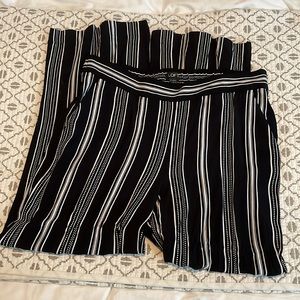 Flowy loft work pants never been worn size small